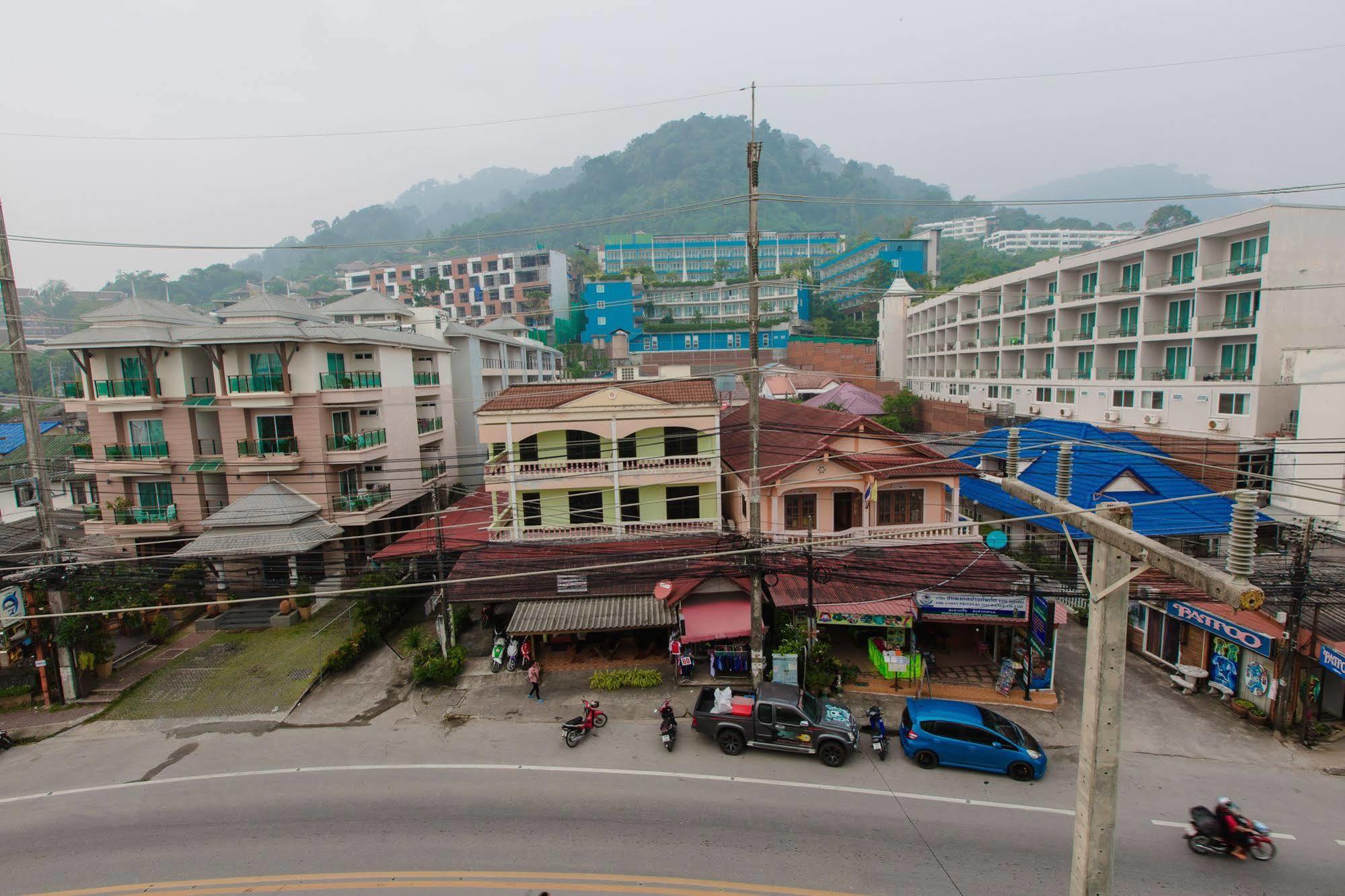 Hip Yaya Residences Patong Exterior photo